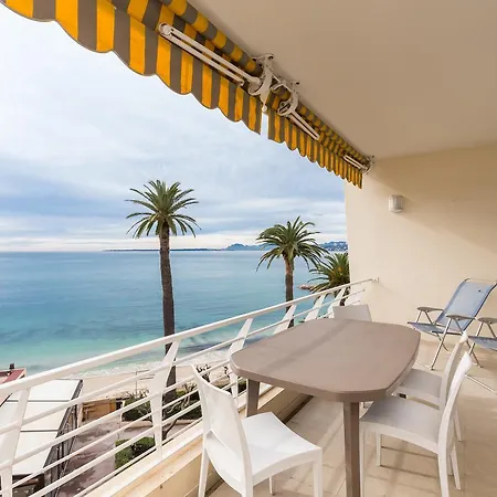 Apartment Eden Beach 1 *